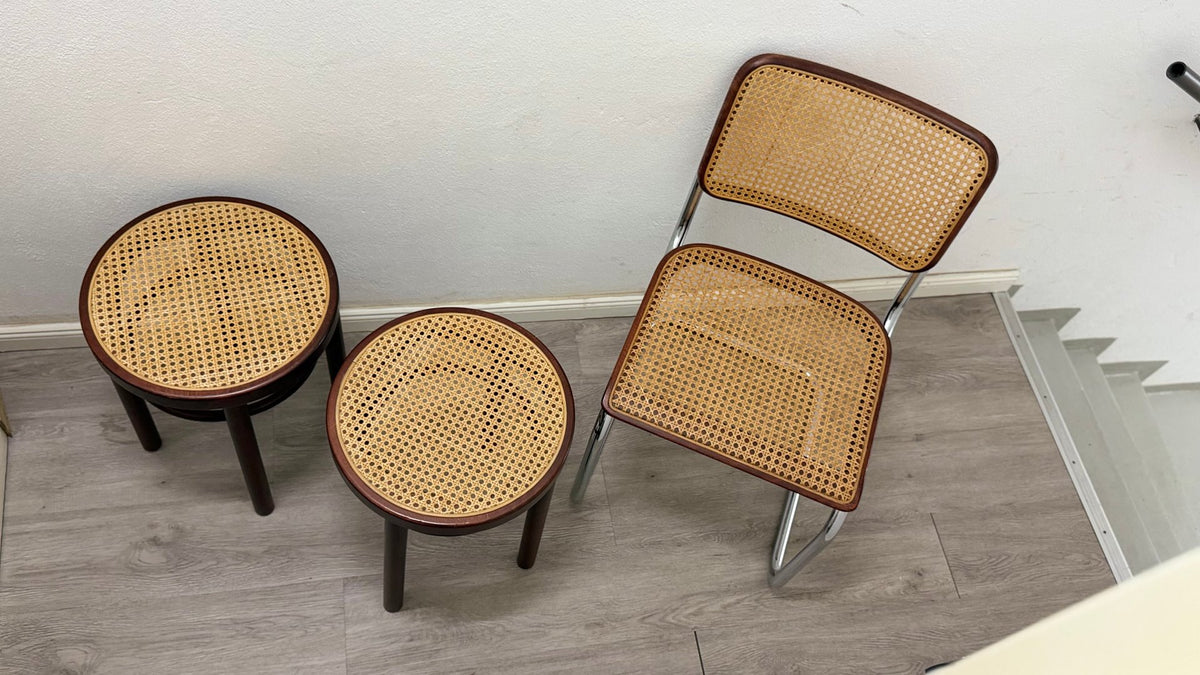 Set von 2 Vintage Hocker 214 mit Wiener Geflecht von Thonet