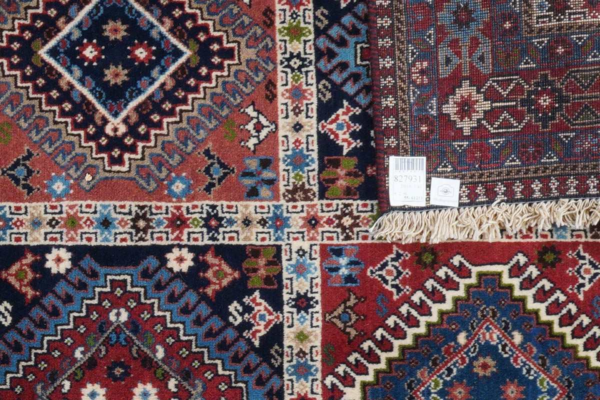 Tapis vintage Yalameh coloré 201x149cm