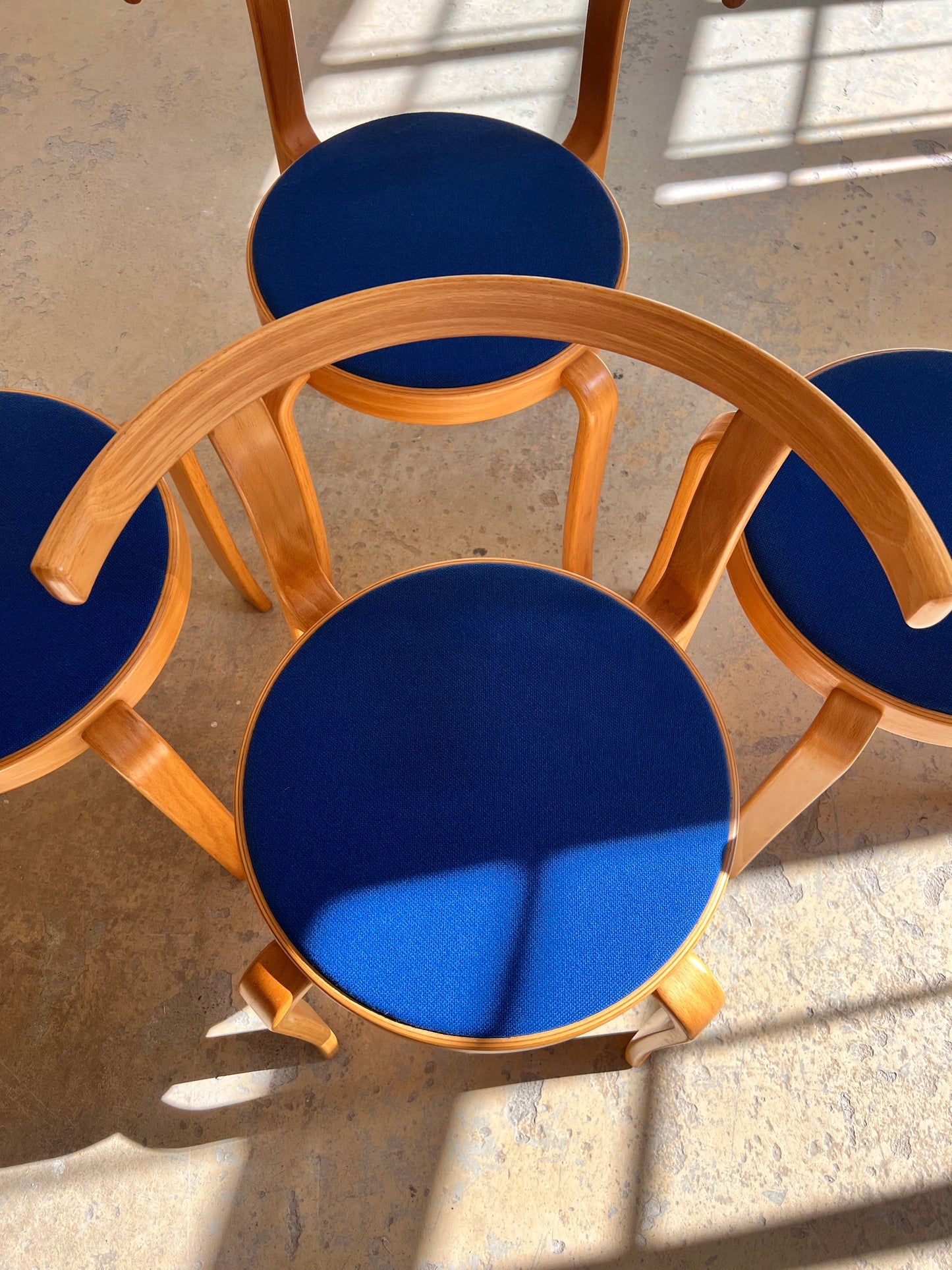 Vintage Armlehnstuhl Serie 8000 von Thygesen und Sørensen für Magnus Olesen blau