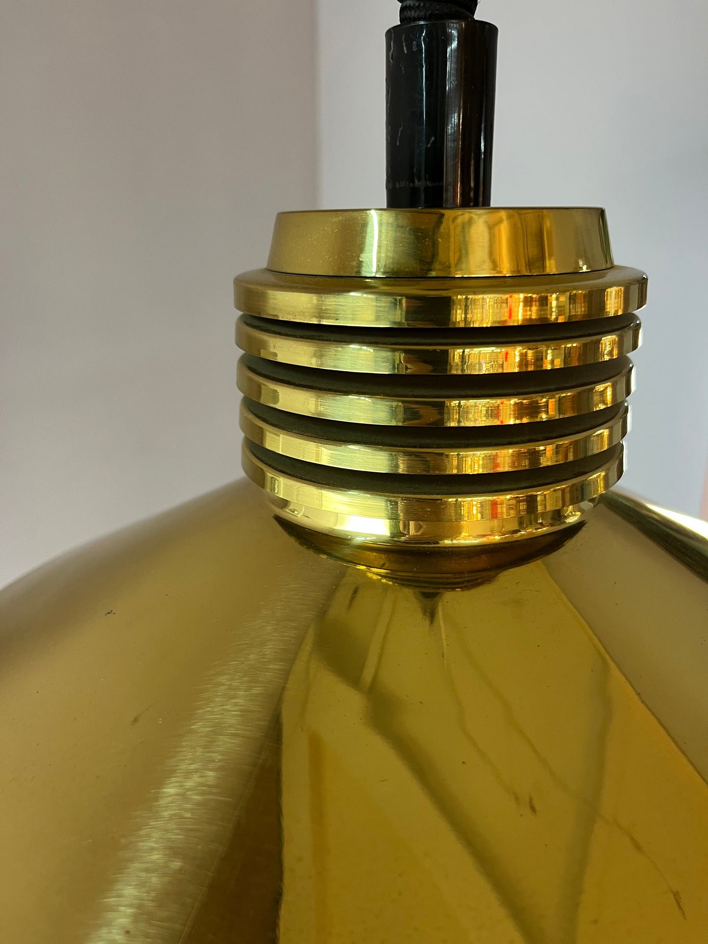 Hängelampe Messing höhenverstellbar