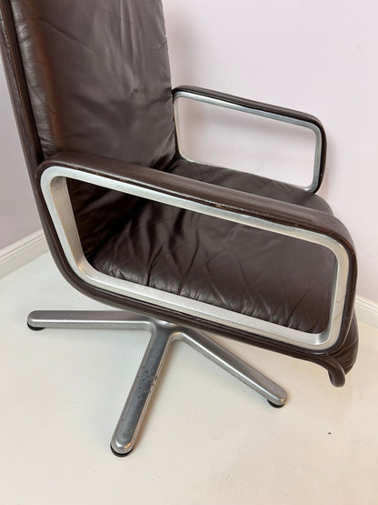 Office chair Delta 2000 by Wilkhahn