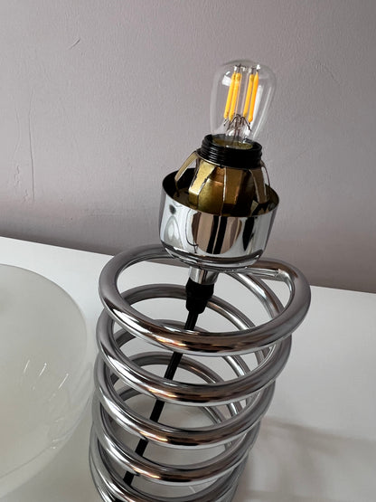 Spiral-Tischlampe Glas und Chrom von Ingo Maurer für HONSEL