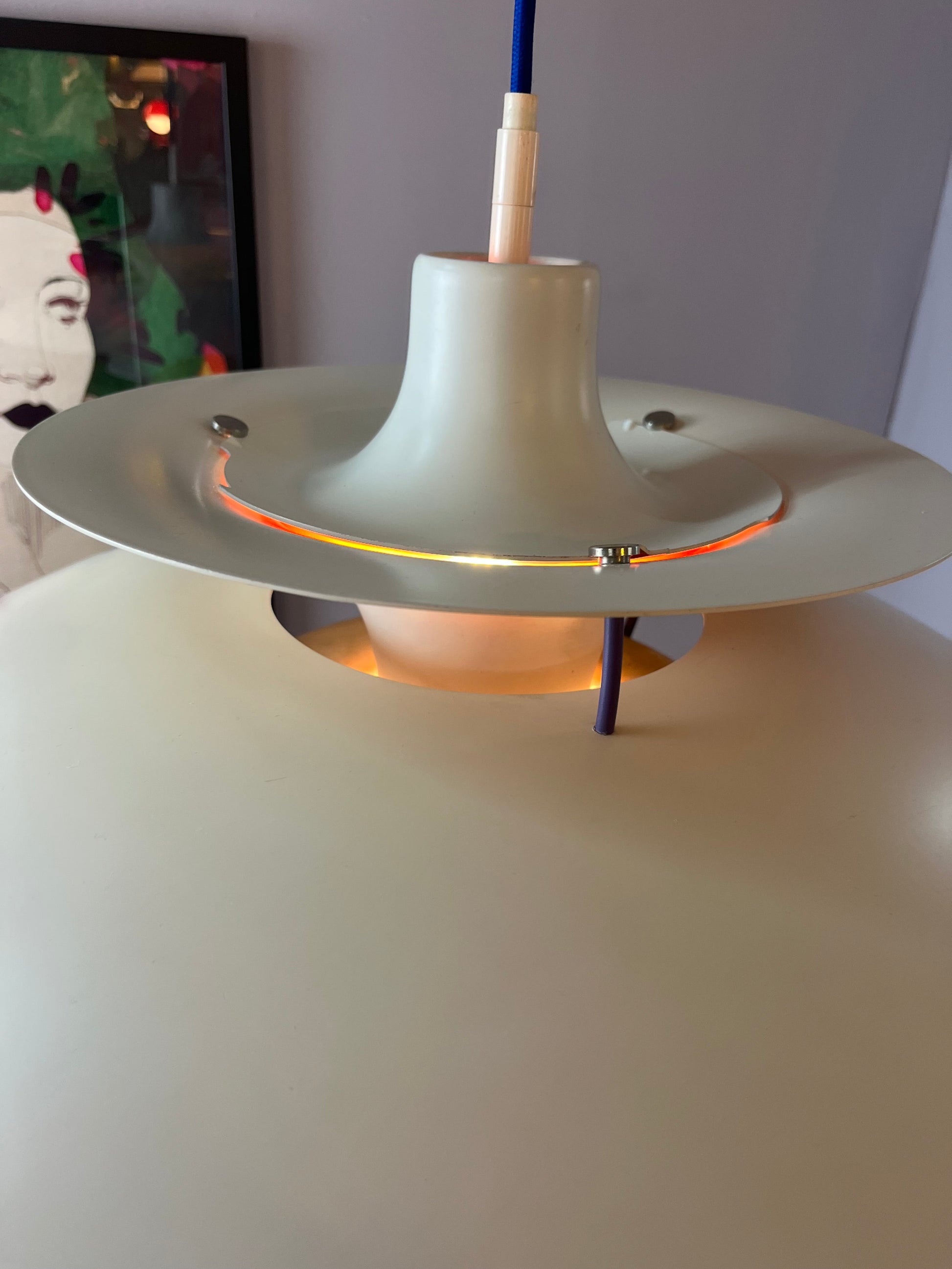 Vintage Pendelleuchte PH5 von Poul Henningsen für Louis Poulsen, weiß, königsblaue Lamelle