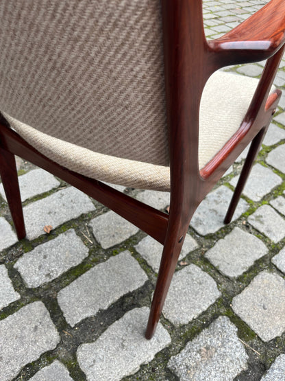 Vintage Armlehnstuhl von Johannes Andersen für Uldum Møbelfabrik mit Wollbezug