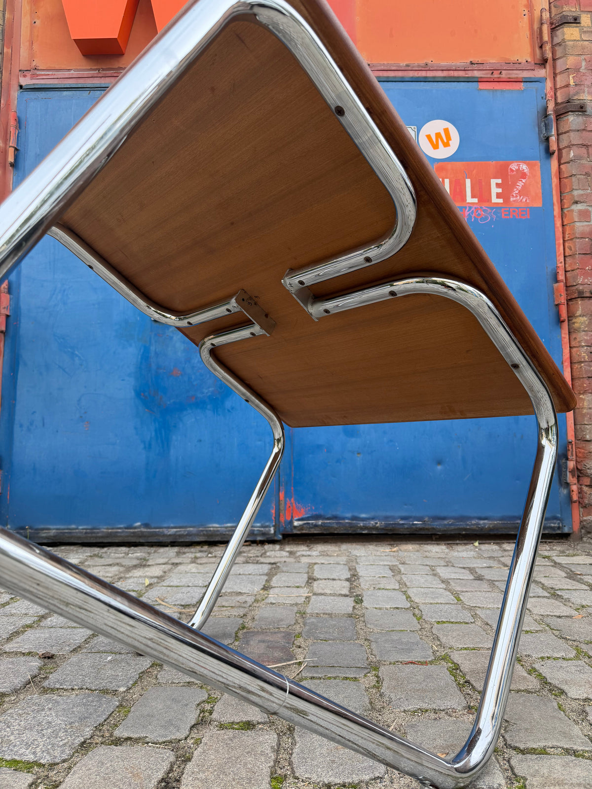 Vintage Esstisch Teak und Chrom im Space Age Design