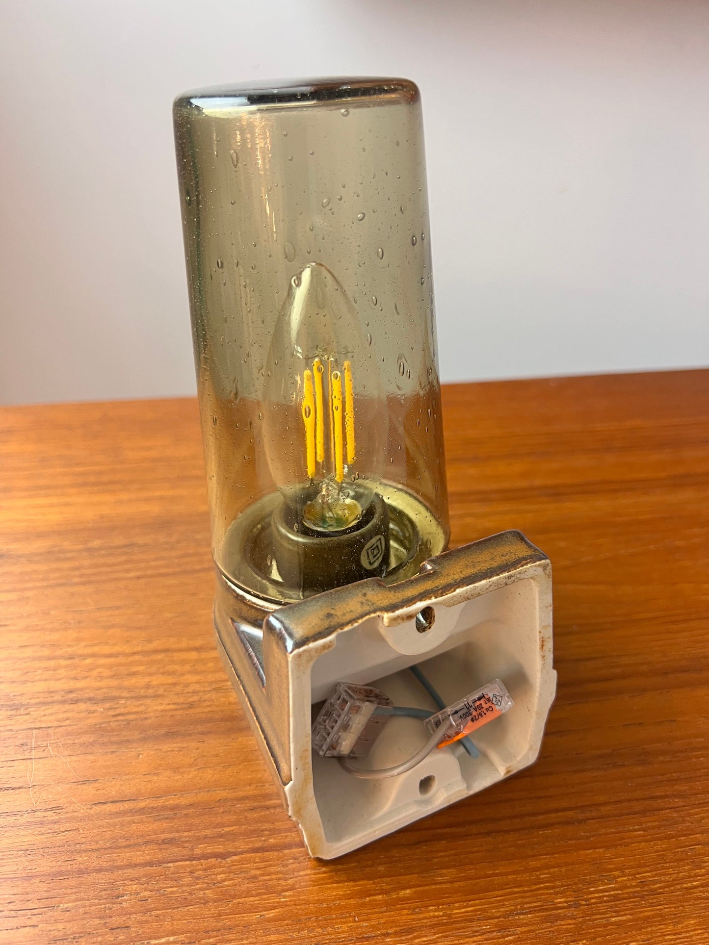 Wandlampe Modell 6080 Rauchglas von Sigvard Bernadotte für Ifö