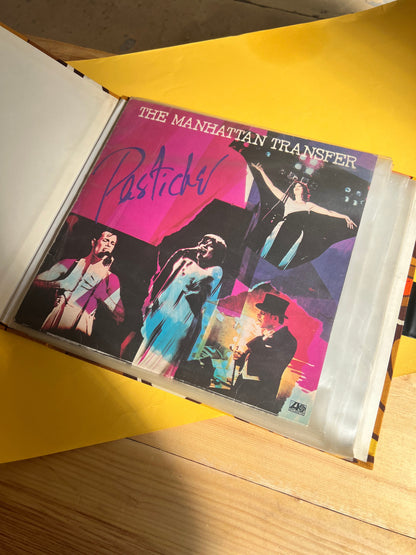 Vintage Plattenmappe 70er Jahre mit original Stoffmuster für 16 Schallplatten