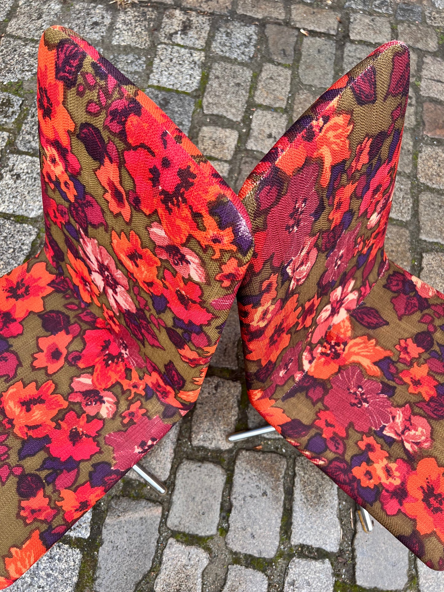 2x Drehstuhl rot floral von EKA Wohnmöbel