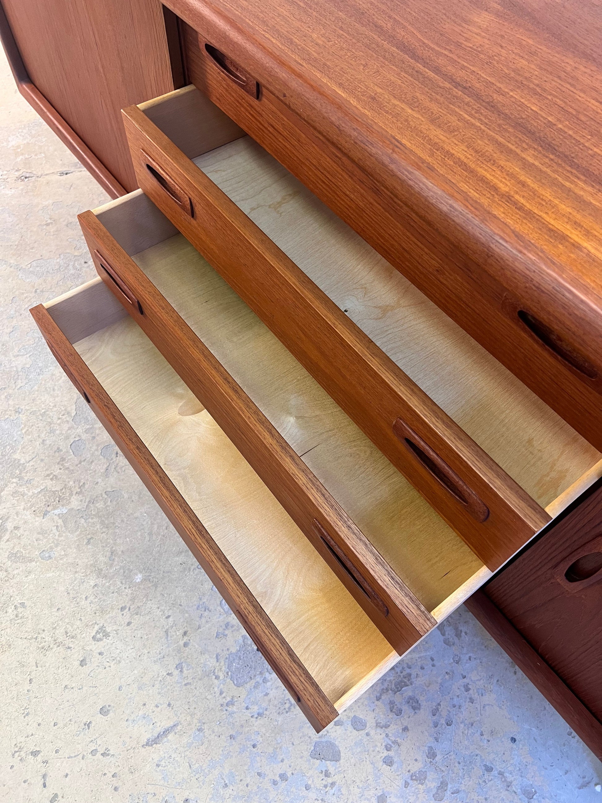 Vintage Sideboard von H.P. Hansen für H.P. Hansen Teak