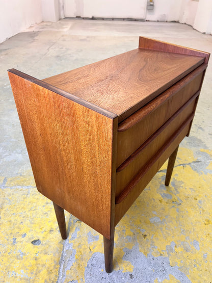 Vintage Nachtschrank Teak von Dänemark