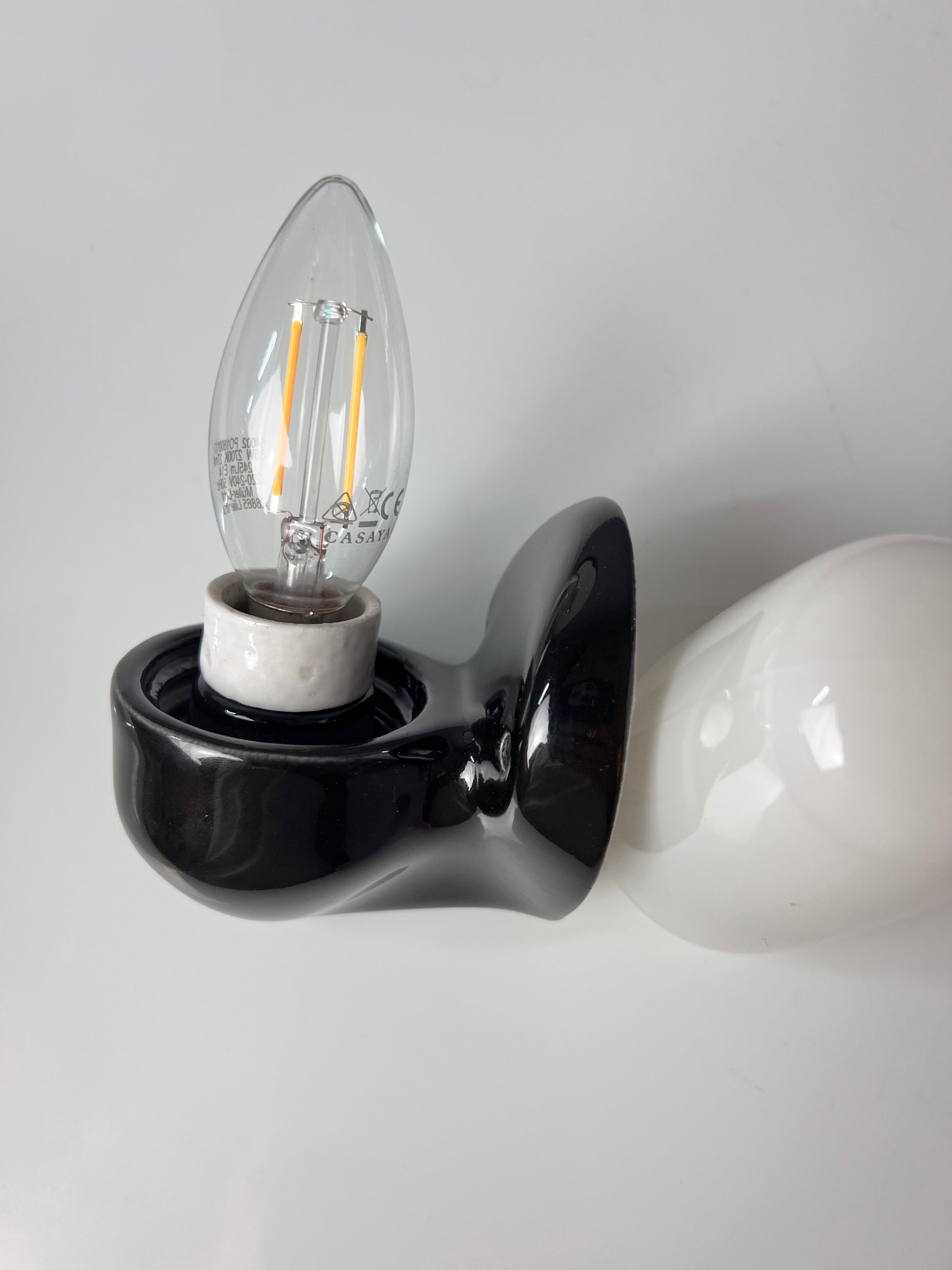 Vintage Wandlampe Modell 6067 von Wilhelm Wagenfeld für Lindner, schwarz weiß