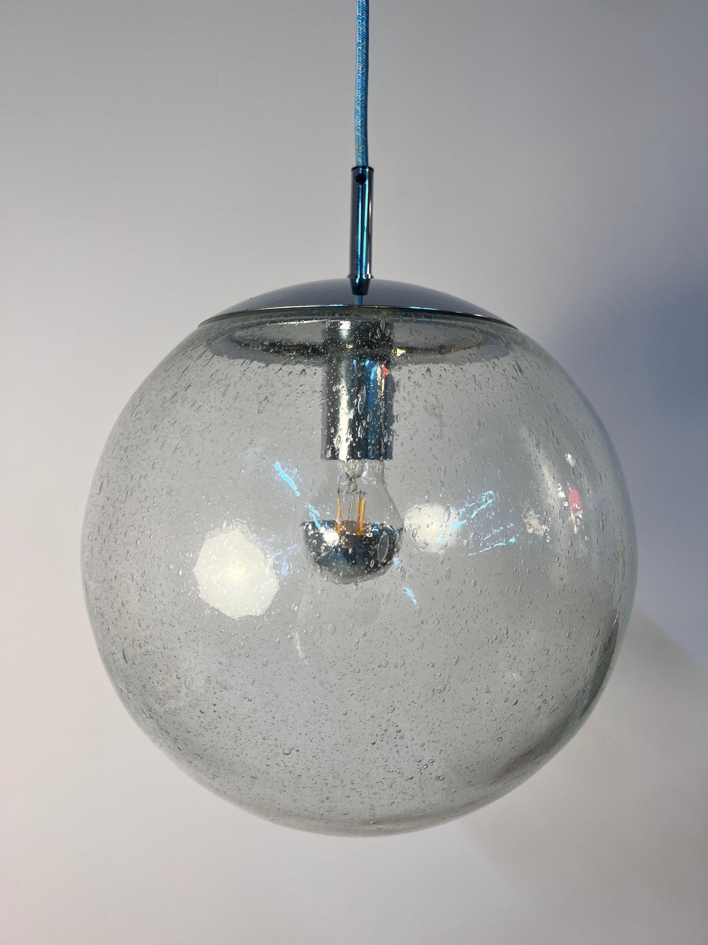 Vintage Pendelleuchte Glaskugel von Hustadt Leuchten