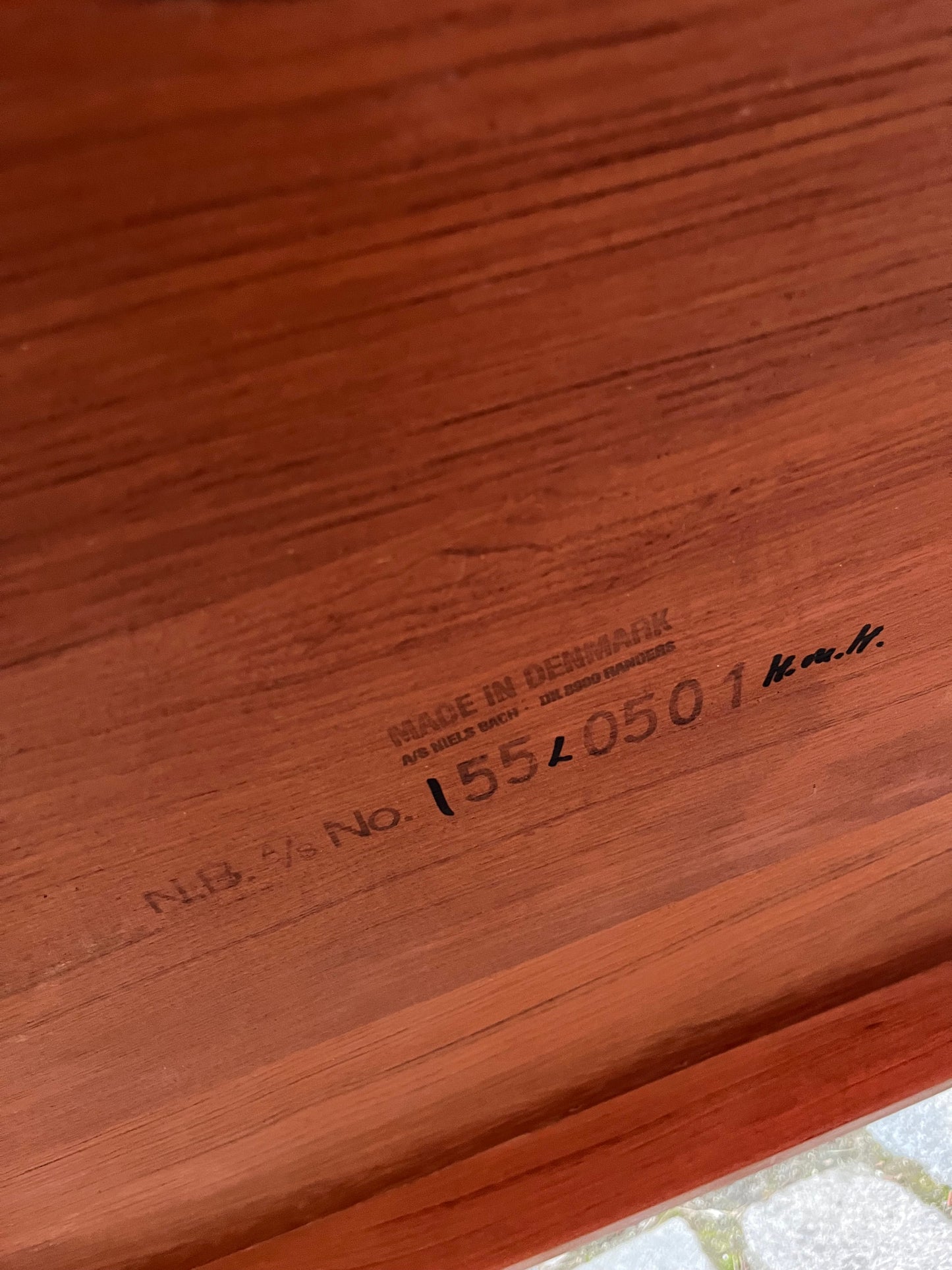 Vintage Couchtisch oval von Niels Bach für Niels Bach aus Teak