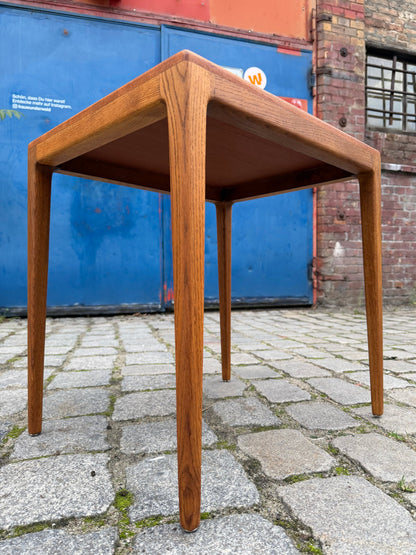 Beistelltisch Teak und Eiche von Wilkhahn