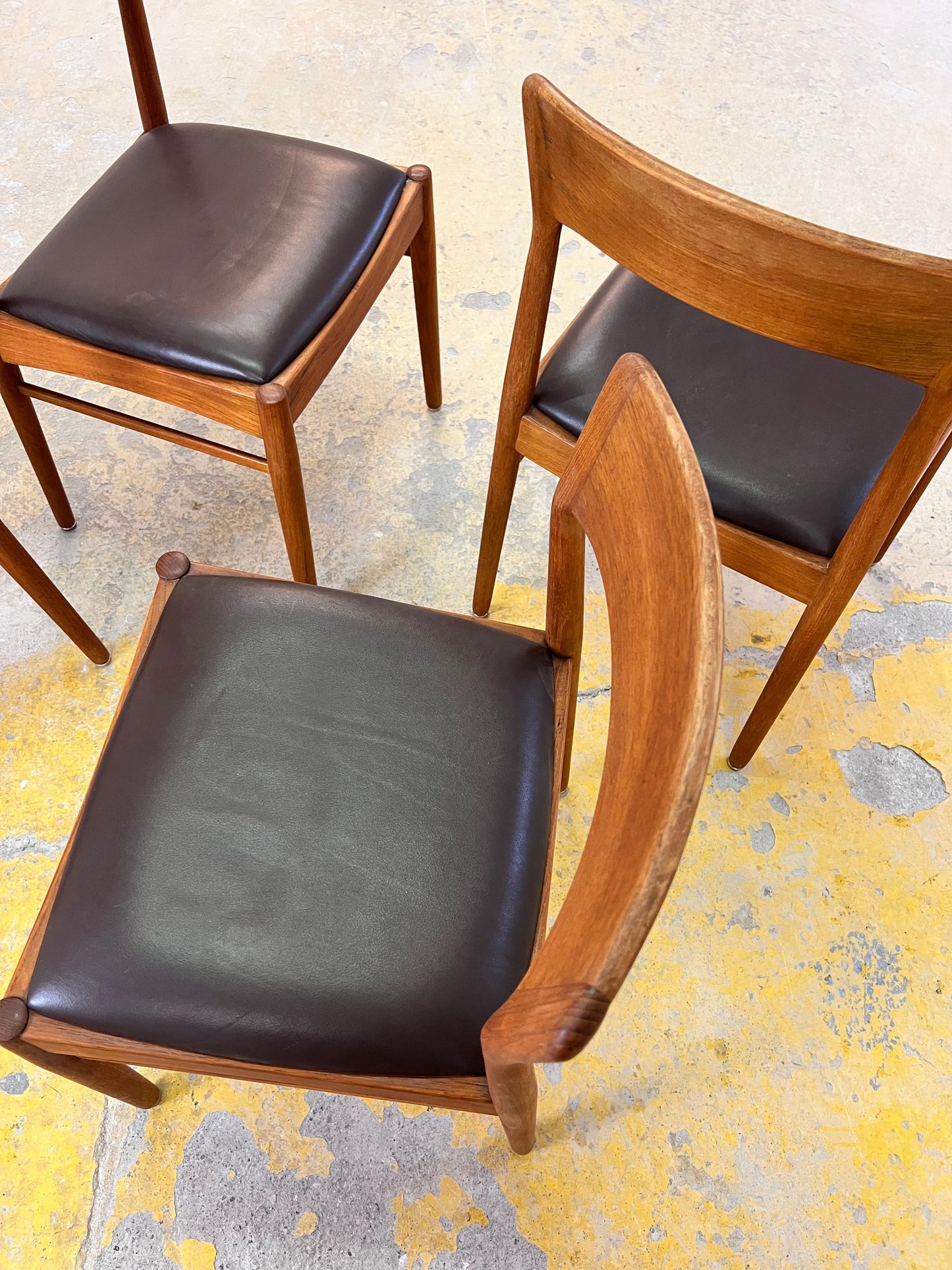 Vintage Polsterstuhl Set von 4 von Henning Kjærnulf für Korup Stolefabrik