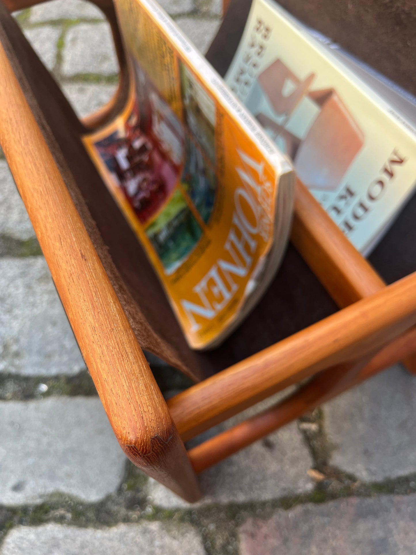 Vintage Zeitungsständer Teak Echtleder von Aksel Kjersgaard für Salin Møbler