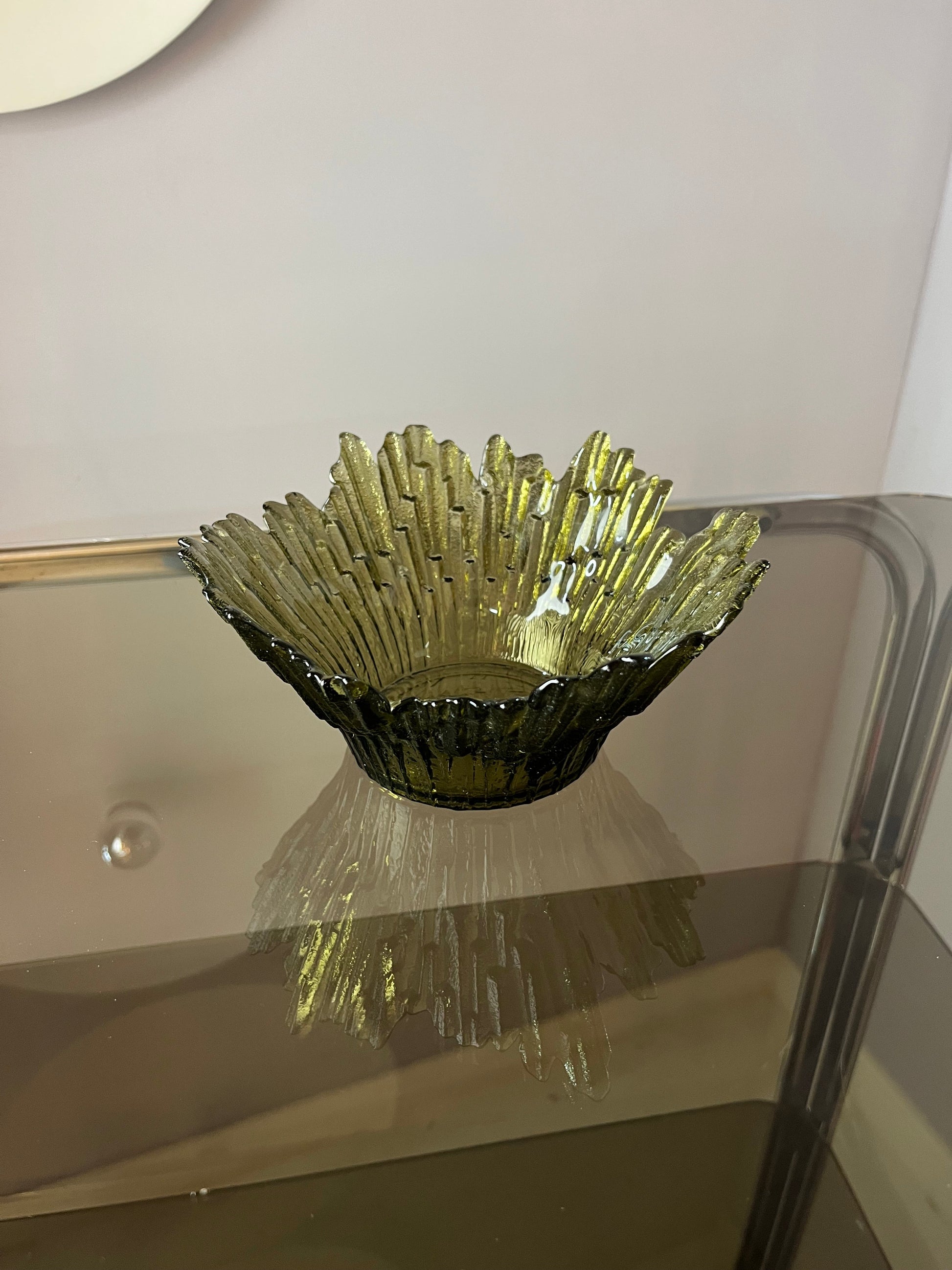 Schale Revontulet grau Glas von Tauno Wirkkala für Humppila