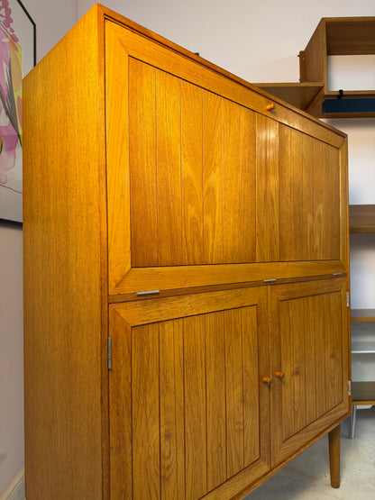 Vintage Barschrank Eiche von Rud Thygesen und Johnny Sørensen für HG Furniture