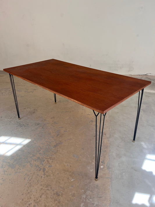 Vintage Esstisch Teak mit originalen Hairpin Legs