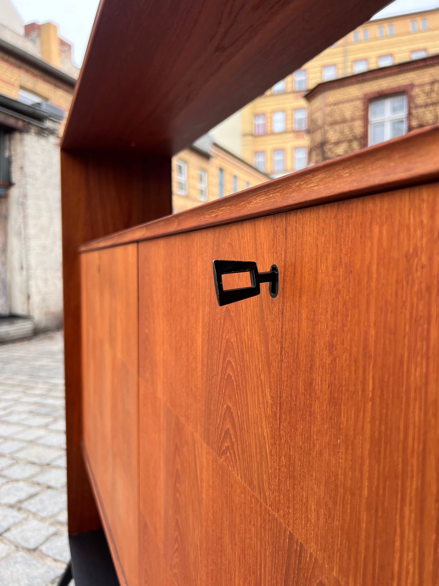 Vintage Schrankregal mit Minibar aus Teak, refurbished, braun schwarz, Dänemark