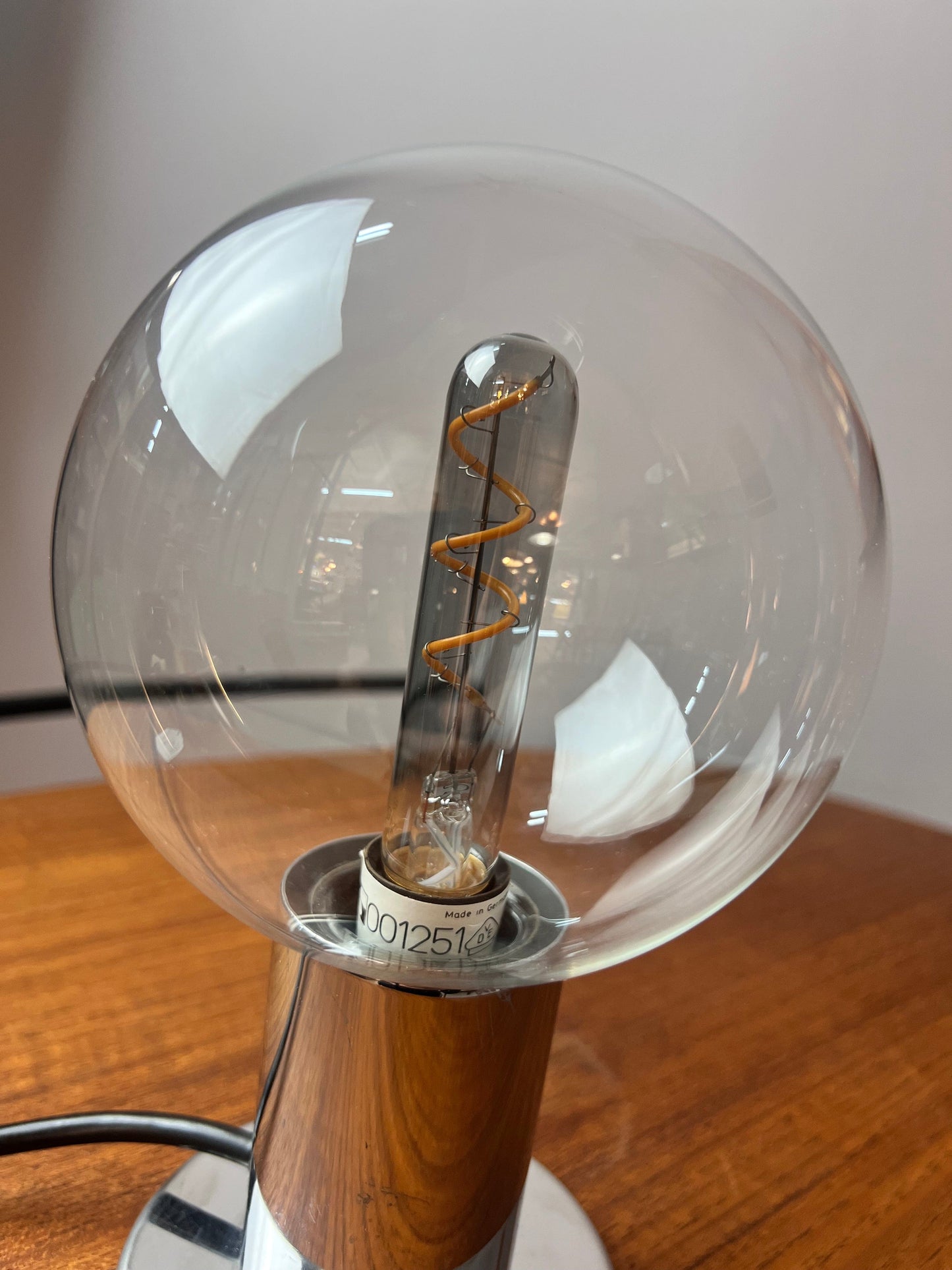 Vintage Tischlampe Big Globe Chrom von Motoko Ishii für STAFF