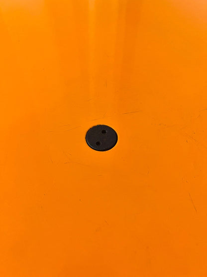 Runder Couchtisch gelb Kunststoff von Peter Ghyczy