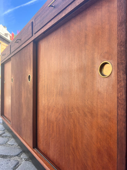 Vintage Schuhschrank Teak mit Messinggriffen aus Dänemark