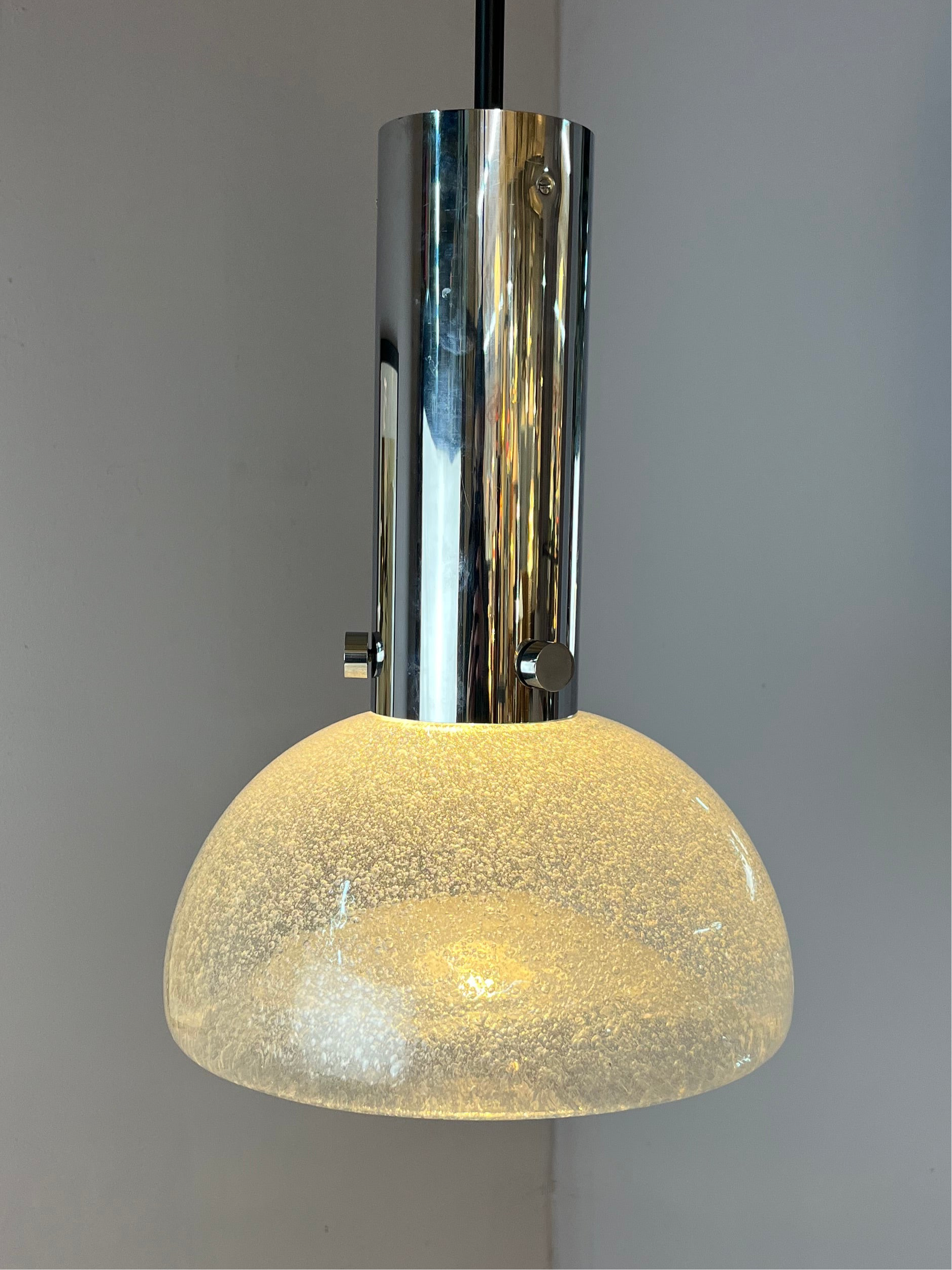 Vintage Hängelampe Chrom Eisglas von Herbert Proft für Glashütte Limburg