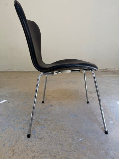 Vintage Polsterstuhl Serie 7 Echtleder von Arne Jacobsen für Fritz Hansen
