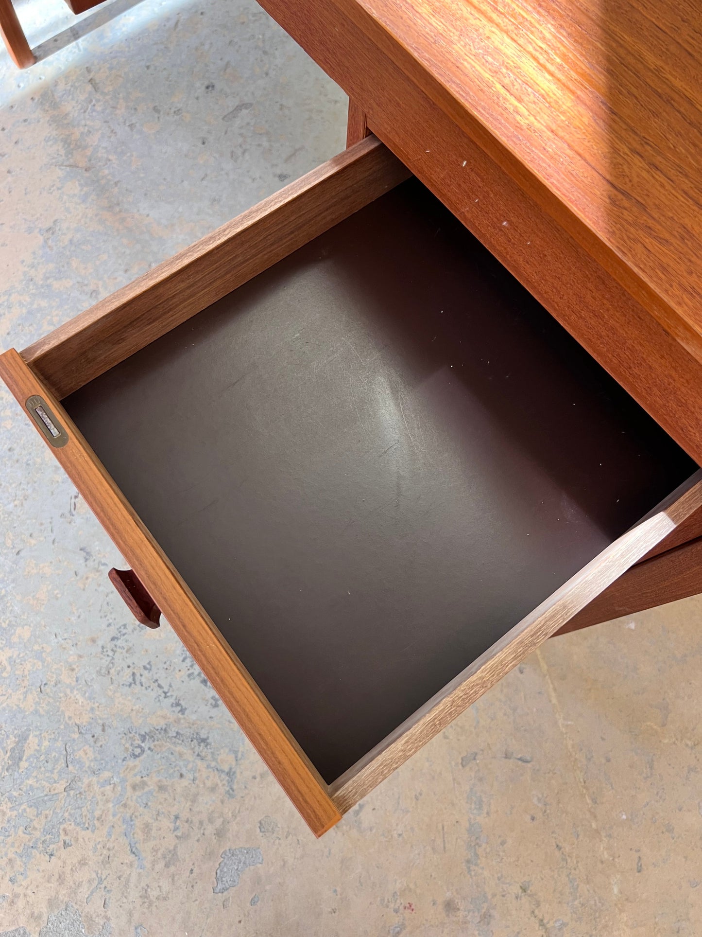 Vintage Schreibtisch von Domino Møbler Teak