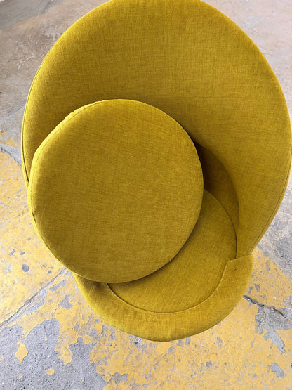 Vintage Sessel Cone Chair von Verner Panton drehbar gelb neu bezogen