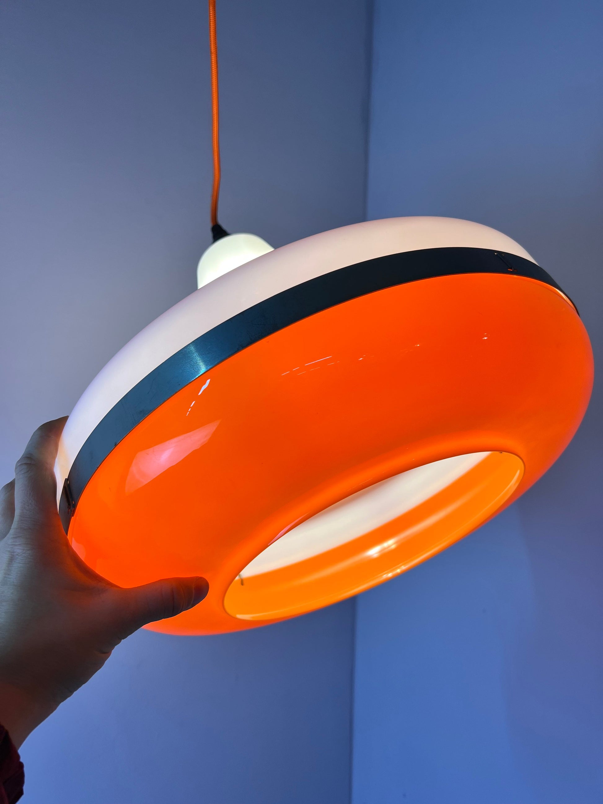 Vintage Hängelampe weiß orange Kunststoff aus Dänemark