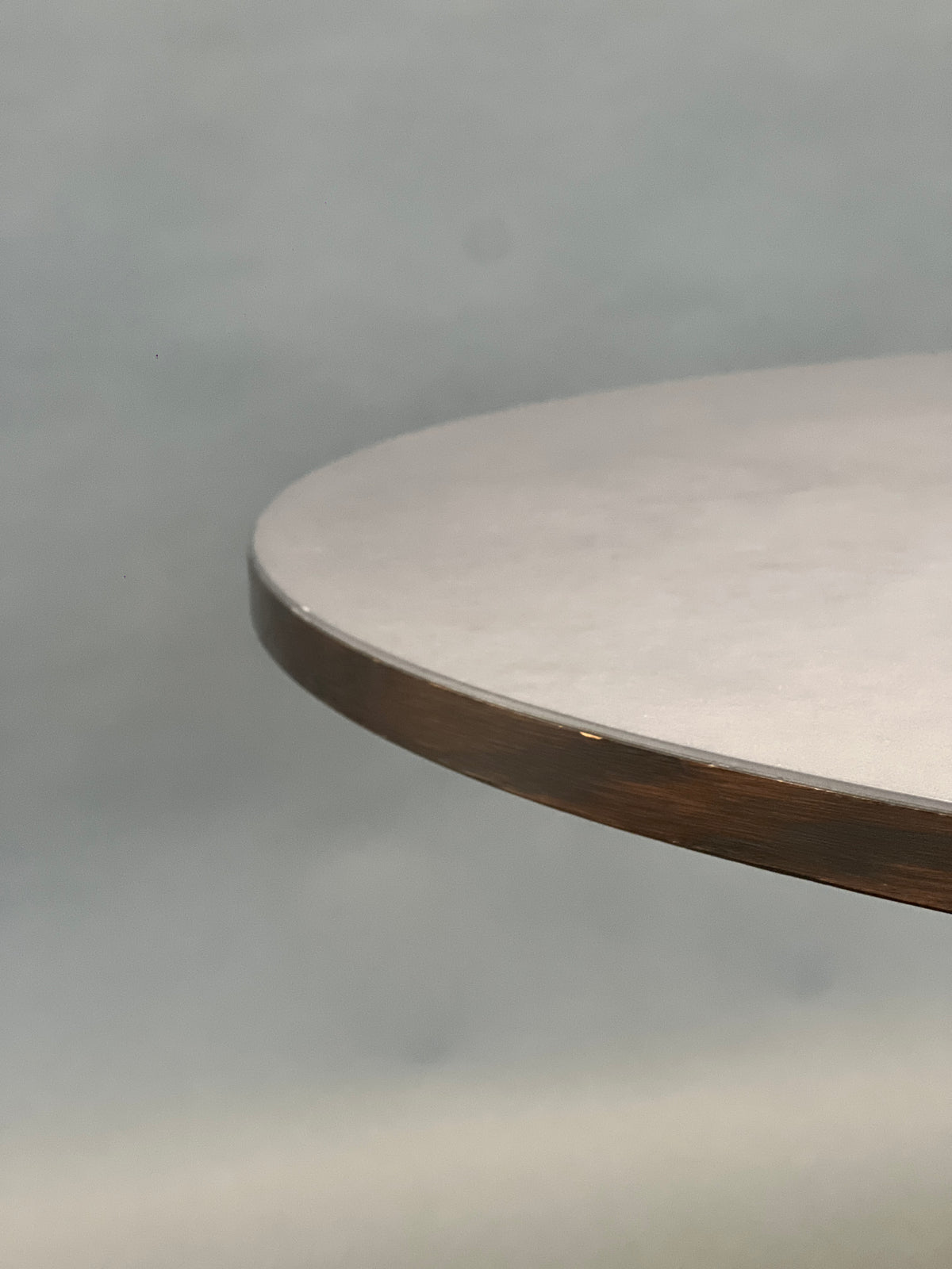 Tisch 100cm Durchmesser von Atelier ALINEA