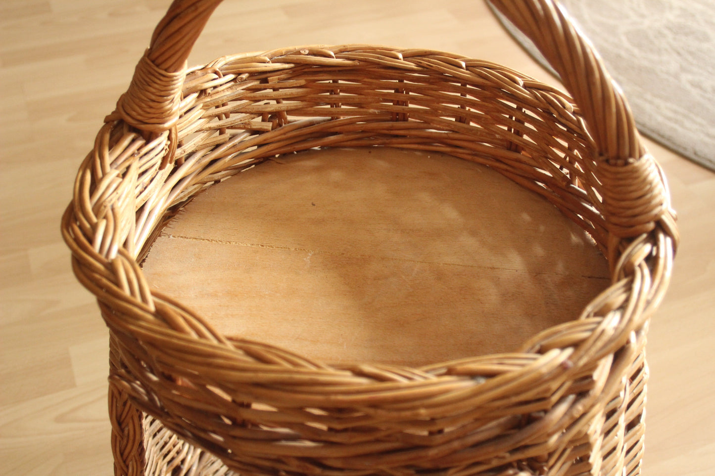 Vintage Flaschenkorb aus Weide | Handgefertigt