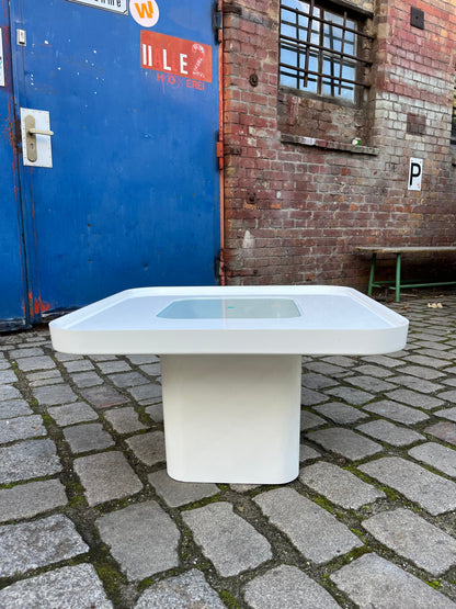 Couchtisch weiß Kunststoff Glas von Peter Ghyczy