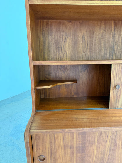 Vintage Bücherregal Teak mit Schiebetüren, Dänemark 50er Jahre