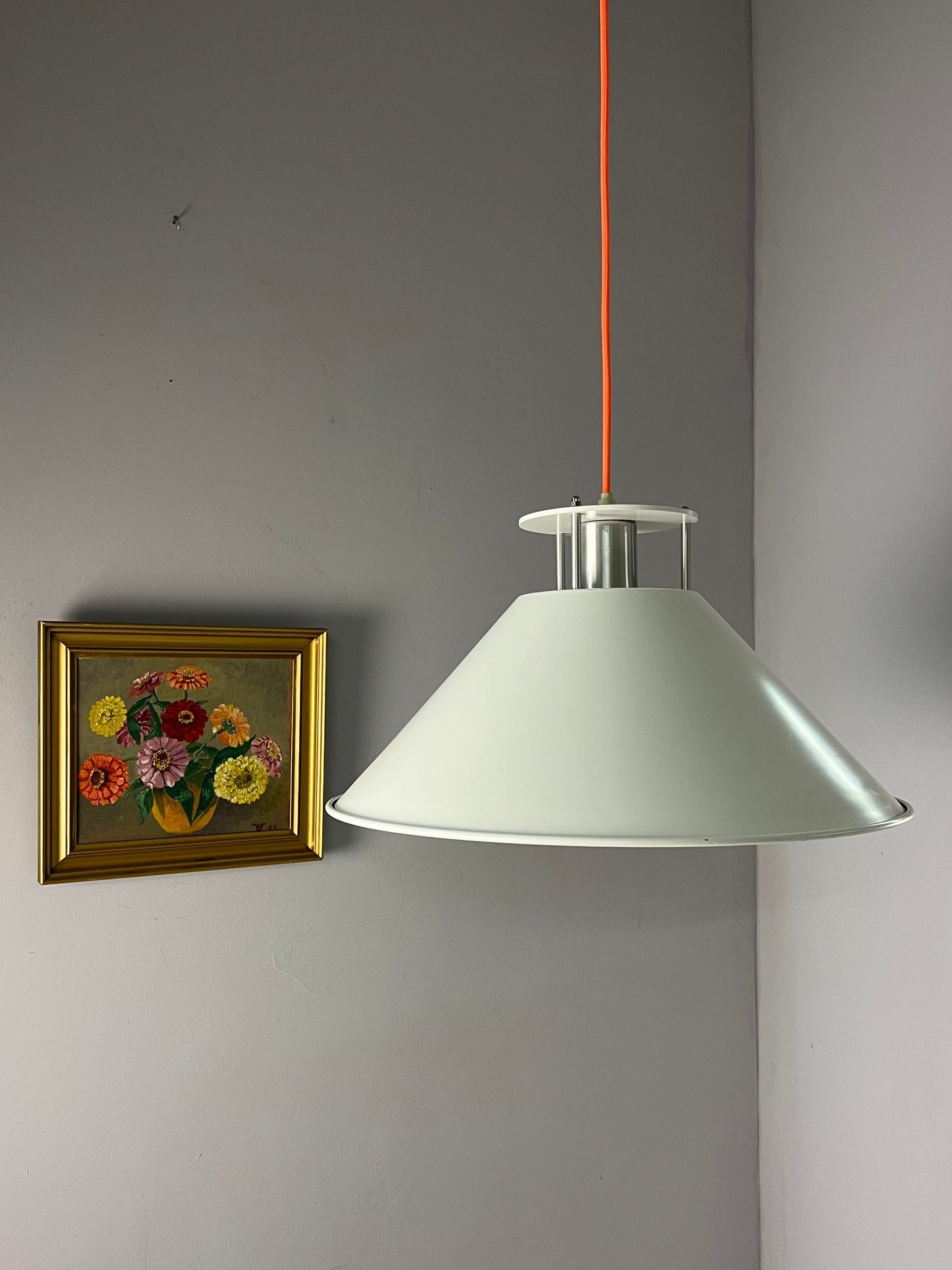 Hängelampe weiß von C.F. Möller Architects für Nordisk Solar