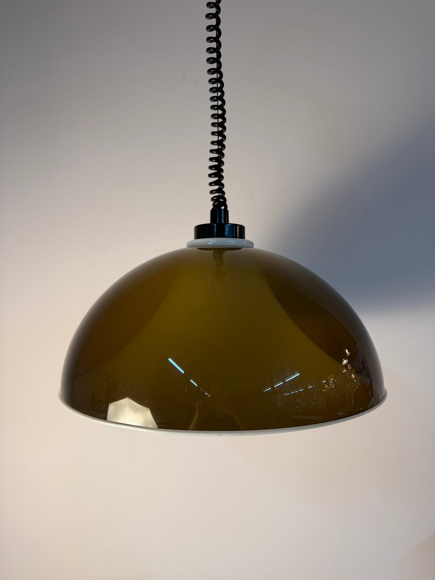 Vintage Hängelampe Acryl braun-weiß von Elio Martinelli