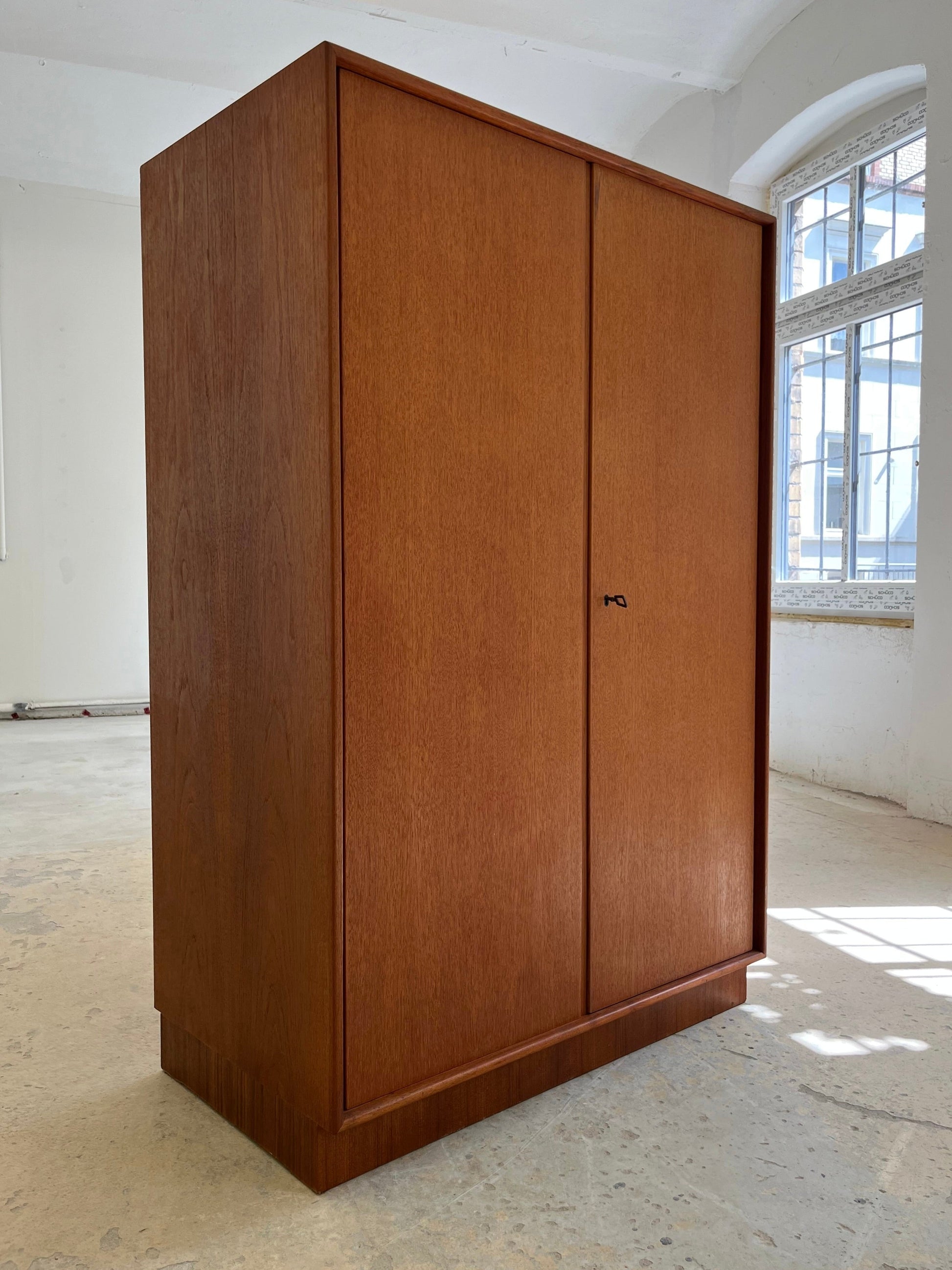 Vintage Kleiderschrank Teak von Steguweit & Sohn