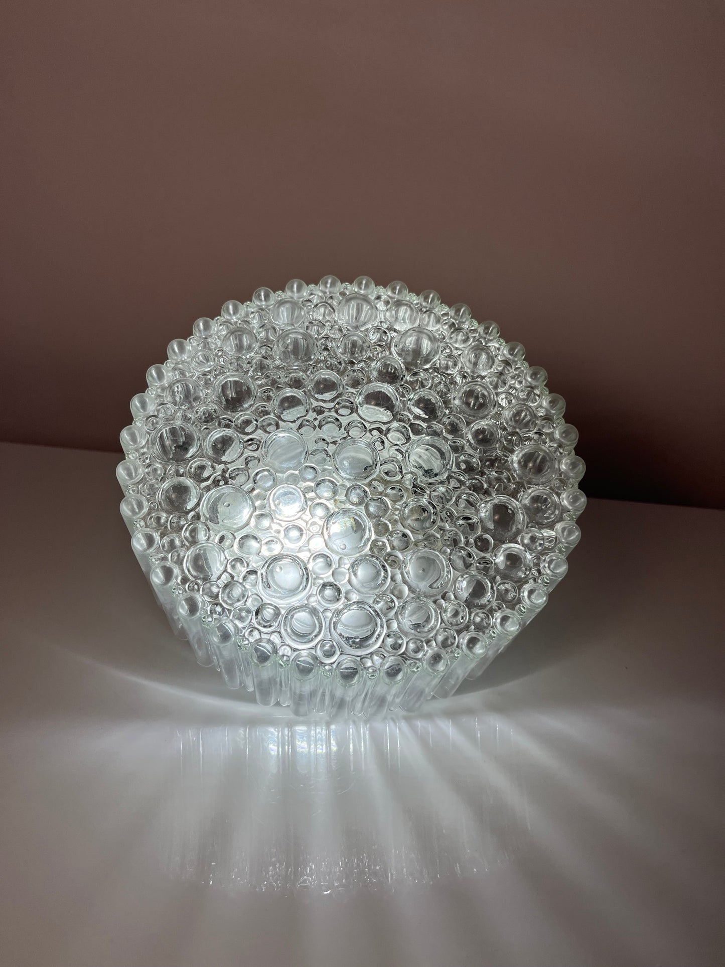 Vintage Wand- und Deckenlampe Kristallglas mit schwarzem Sockel von STAFF