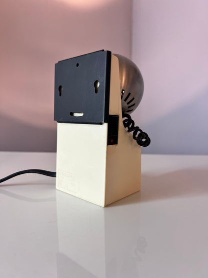 Tischlampe weiß silber mit Kugelkopf von Osram