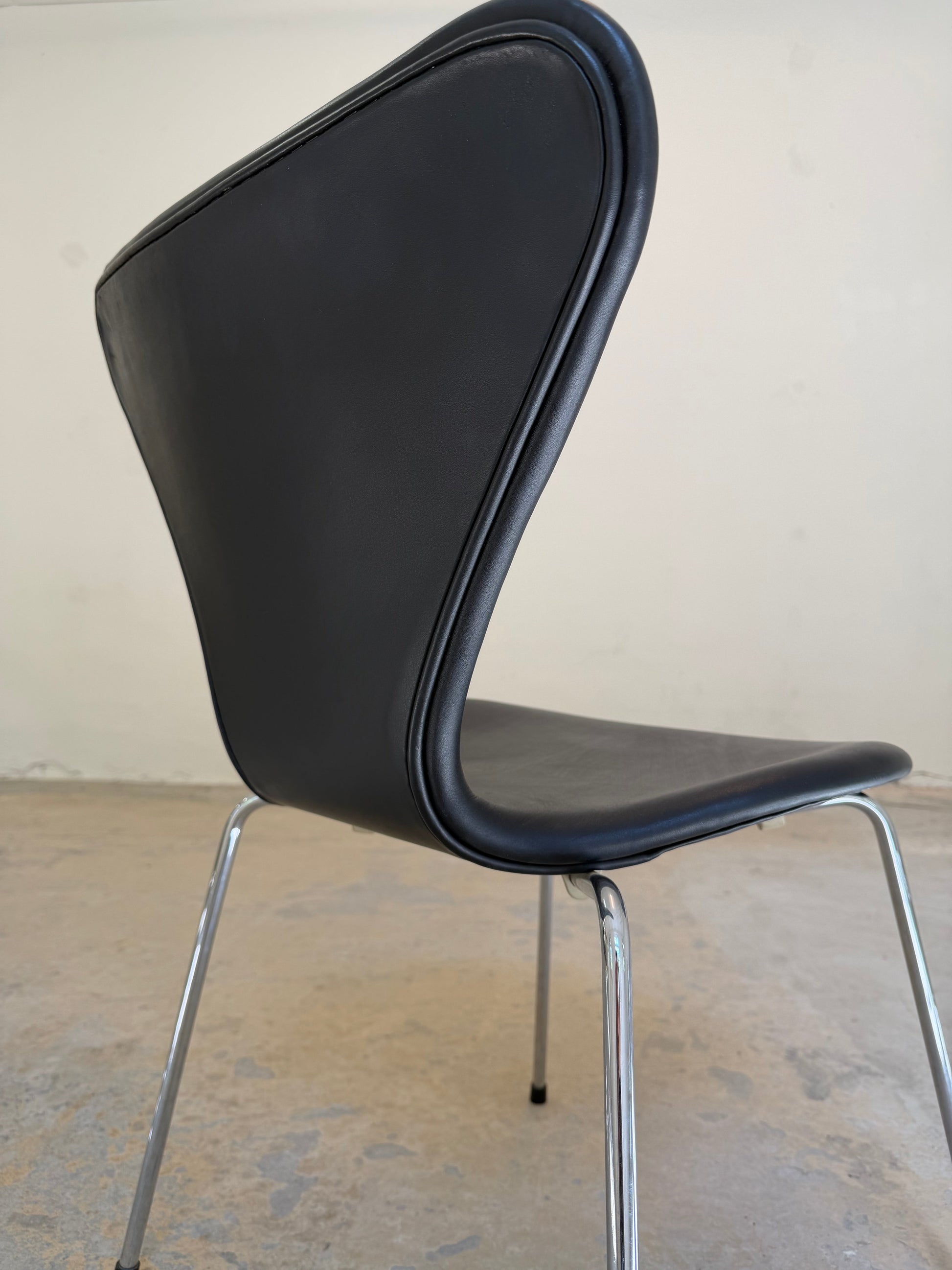 Vintage Polsterstuhl Serie 7 Echtleder von Arne Jacobsen für Fritz Hansen