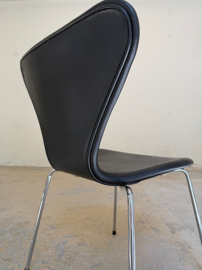 Vintage Polsterstuhl Serie 7 Echtleder von Arne Jacobsen für Fritz Hansen