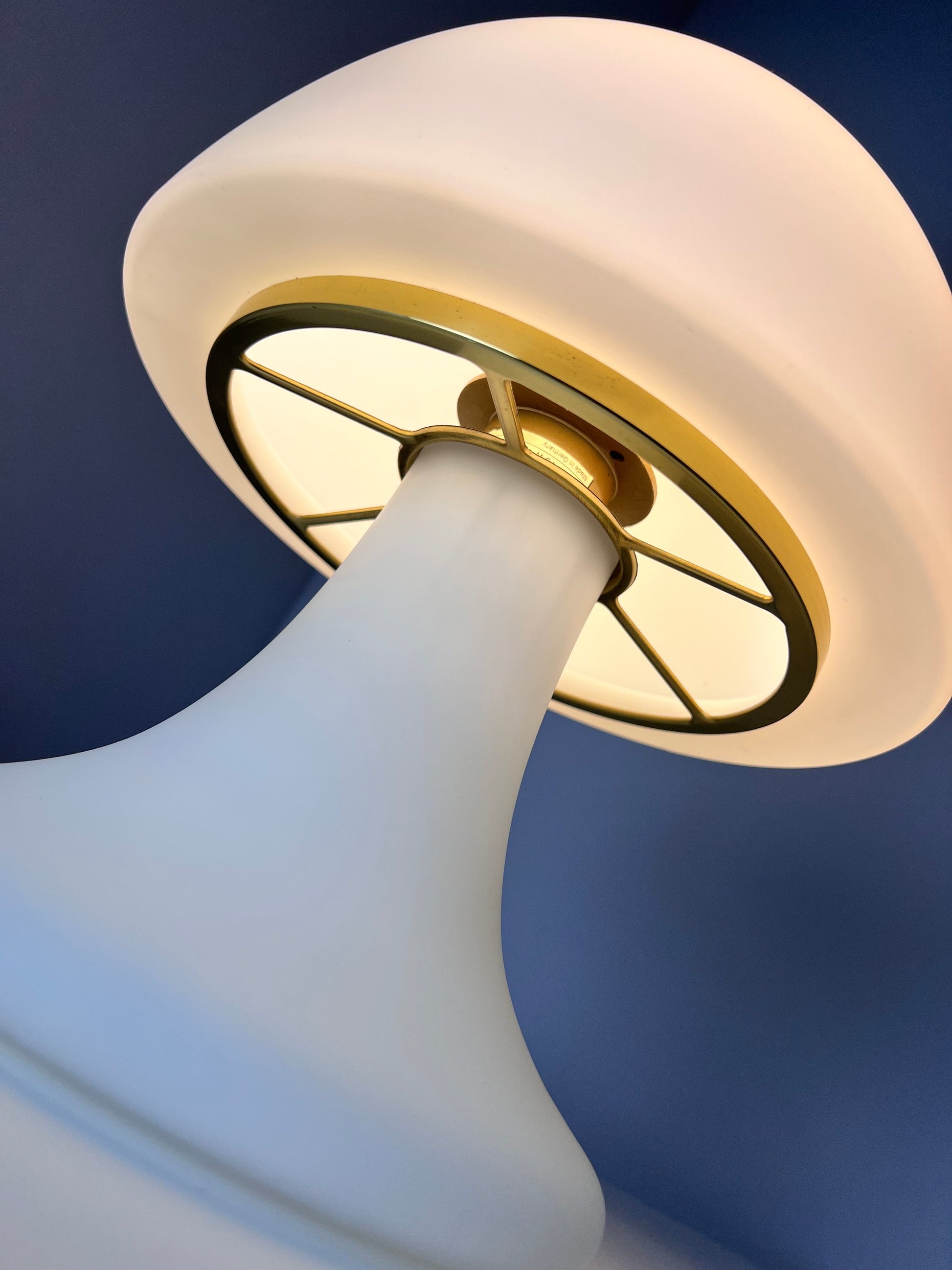 Vintage Tischlampe Mushroom von Glashütte Limburg weiß