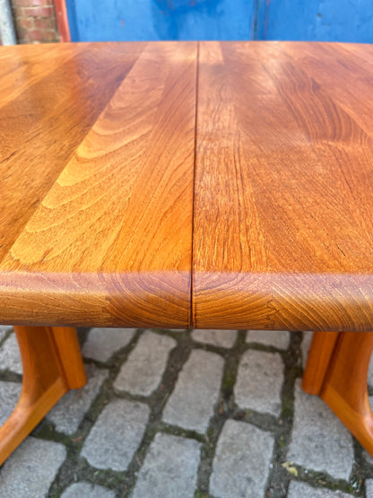Vintage Esstisch ausziehbar Teak mit integriertem Plattenfach