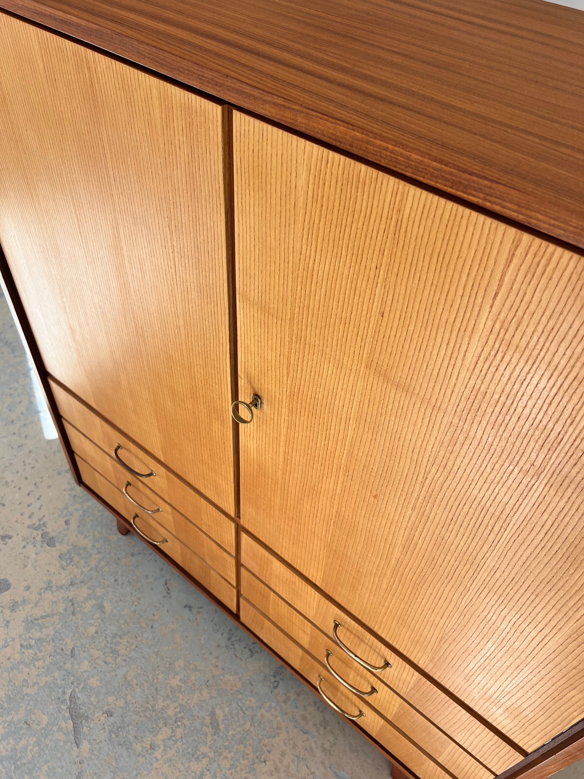 Vintage Wäscheschrank Herrenkommode für Gebr. Lübke