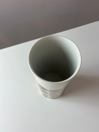 Vase Medaillon weiß Porzellan von Hans Theo Baumann für Thomas