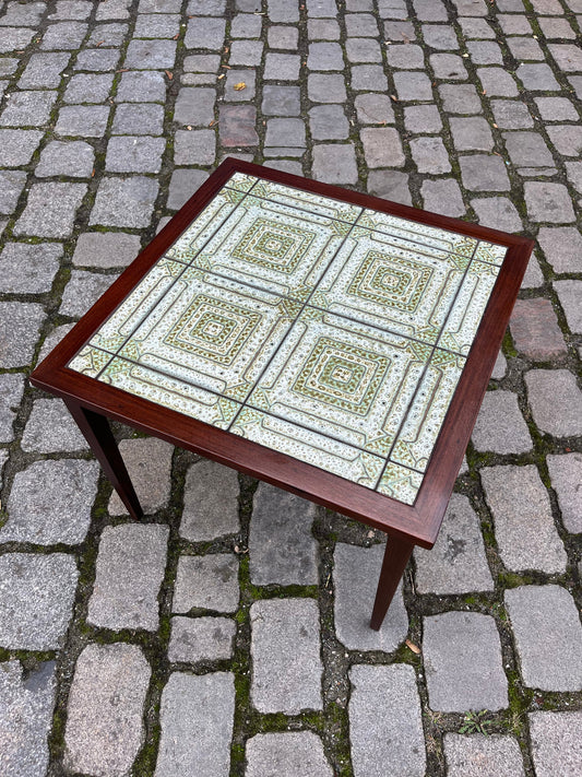 Beistelltisch Fliese Palisander von Kvalitet, Form und Funktion