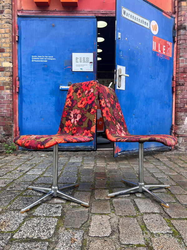 2x Drehstuhl rot floral von EKA Wohnmöbel