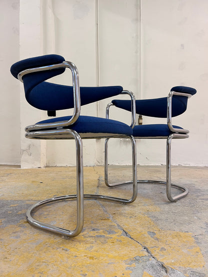 Vintage Freischwinger blau Chrom von unbekannt für unbekannt, neu gepolstert